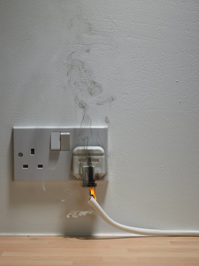 Why Do Appliance Plugs Get Hot_